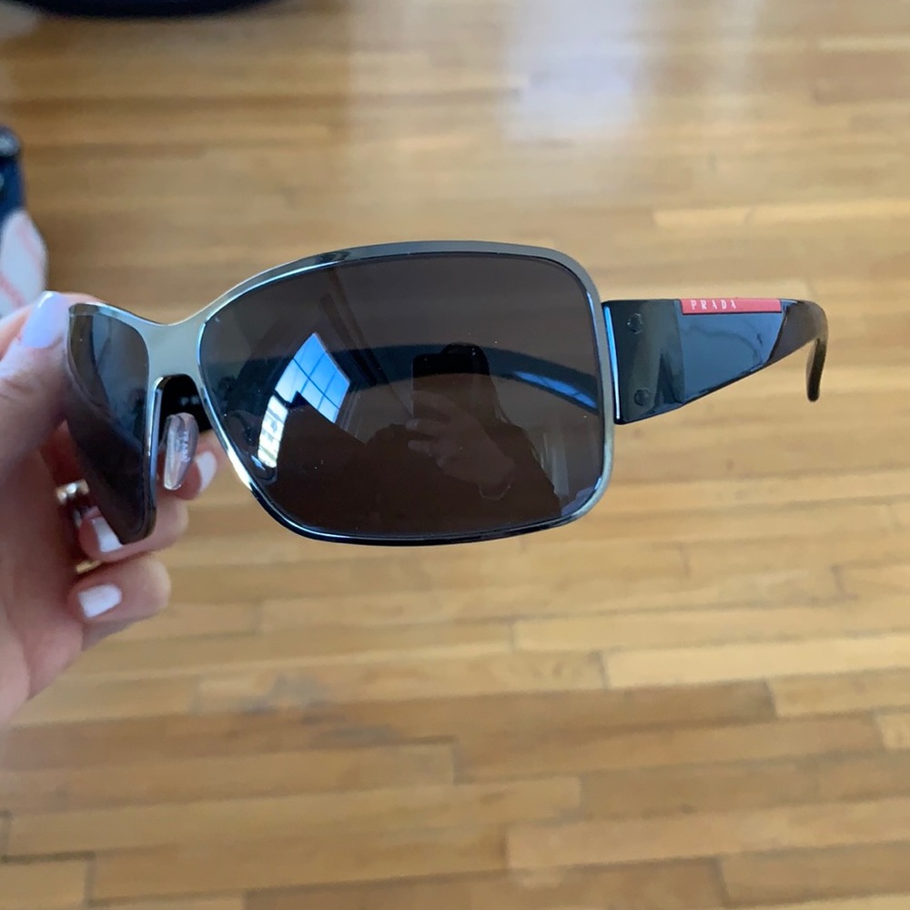 Men’s Prada sunglasses BRAND NEW
